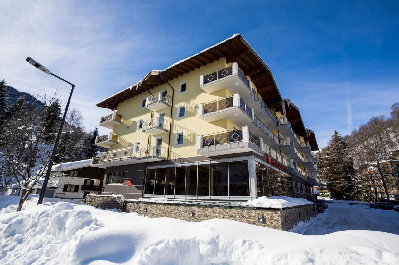 Hotel Herzblut Saalbach Kültér fotó